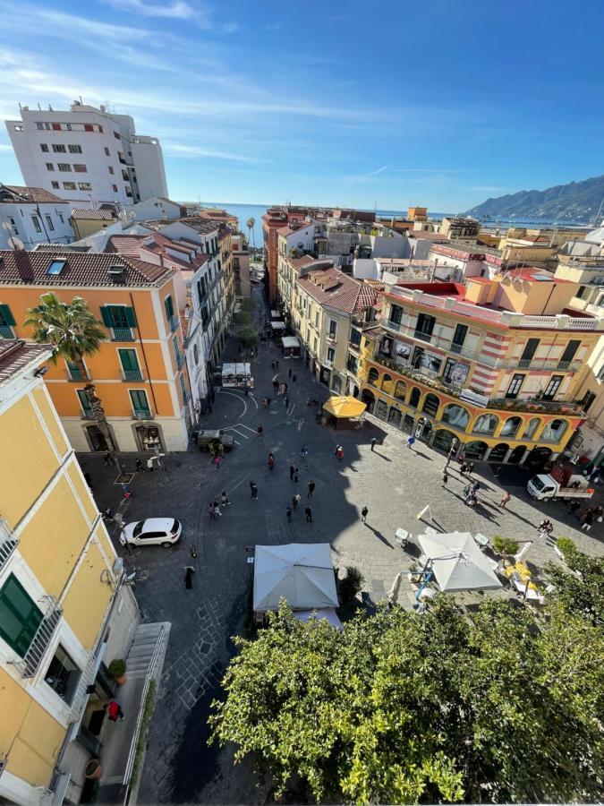 B&B Il Duca D'Amalfi Σαλέρνο Εξωτερικό φωτογραφία